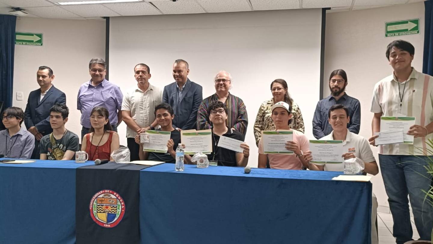 Destaca alumnado de Cobach Sonora en Concurso Regional de Física y Matemáticas